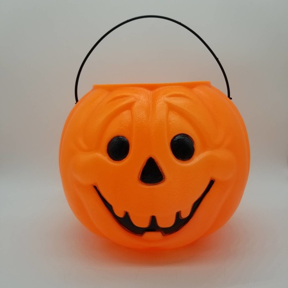 Vintage Halloween Jack o Lantern Pumpkin General Form Plastics Wrinkled Face 80s - Picture 1 of 8